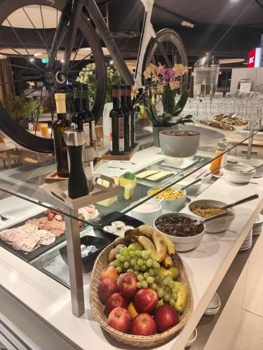 Ételek és italok, Hotel Velodrome in Grenchen Ételek és italok, Hotel Velodrome in Grenchen