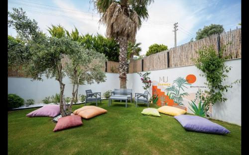 Luxury Seadside Vacation Villa with Privacy (extra comfort for large groups) in Cesme Luxury Seadside Vacation Villa with Privacy (extra comfort for large groups) in Cesme