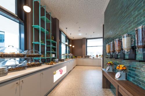 餐飲選擇, Holiday Inn - the niu Wave Karlsruhe Oststadt By IHG in 卡爾斯魯厄市中心 餐飲選擇, Holiday Inn - the niu Wave Karlsruhe Oststadt By IHG in 卡爾斯魯厄市中心