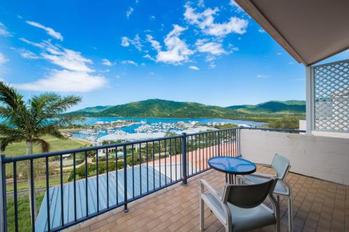 圣灵降临节陶乐度假村 (Whitsunday Terraces Resort) in 降灵群岛 圣灵降临节陶乐度假村 (Whitsunday Terraces Resort) in 降灵群岛