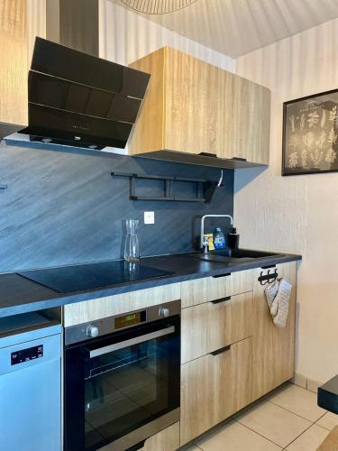 La Coquille: bright, cozy, 3 min from Parc Expo in Saint-Eloi La Coquille: bright, cozy, 3 min from Parc Expo in Saint-Eloi
