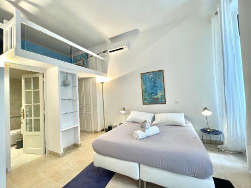 Marina Luxury 3 bedroom by Welcome to Cannes