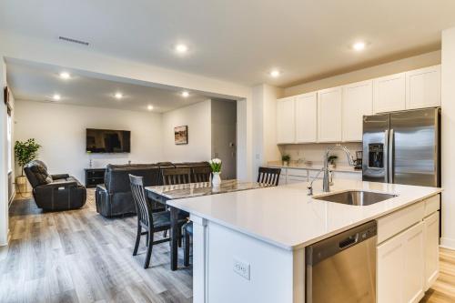 Quiet Avon Home - Near Indianapolis Speedway! in إيفون - إنديانا Quiet Avon Home - Near Indianapolis Speedway! in إيفون - إنديانا