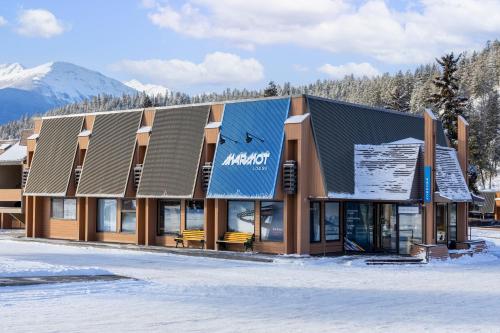 外部景觀, 賈斯伯馬默特旅舍 (Marmot Lodge Jasper) in 溫德 外部景觀, 賈斯伯馬默特旅舍 (Marmot Lodge Jasper) in 溫德