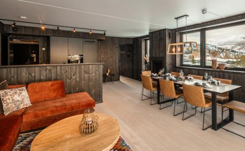Helt ny leilighet i Hemsedal, rett ved Fyri Resort - Ski inn - Ski out in Hemsedal Helt ny leilighet i Hemsedal, rett ved Fyri Resort - Ski inn - Ski out in Hemsedal