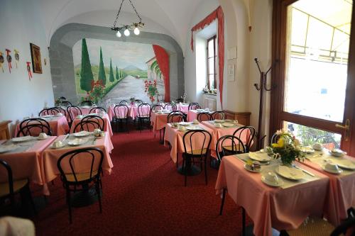 Restaurant, Hotel Villa Kinzica in Pisa Restaurant, Hotel Villa Kinzica in Pisa