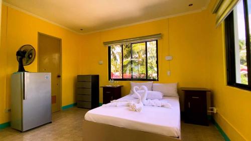 L&L Beach Resort in Pandan L&L Beach Resort in Pandan