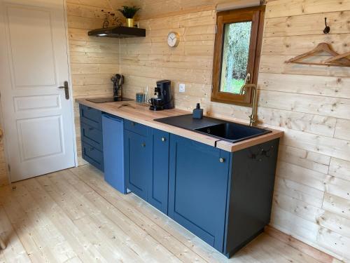 Le Domaine Caribou in Sainte-Opportune-la-Mare Le Domaine Caribou in Sainte-Opportune-la-Mare