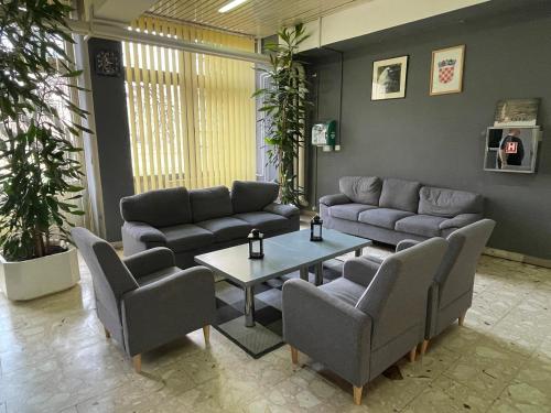 المرافق, Hostel Arena in بلاتو المرافق, Hostel Arena in بلاتو