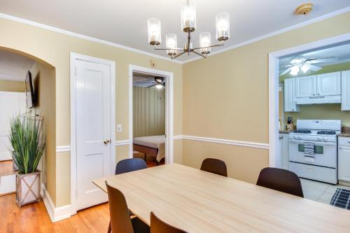 Augusta Home with Fenced Yard - 4 Mi to Downtown! in ไพน์แวลเลย์ Augusta Home with Fenced Yard - 4 Mi to Downtown! in ไพน์แวลเลย์