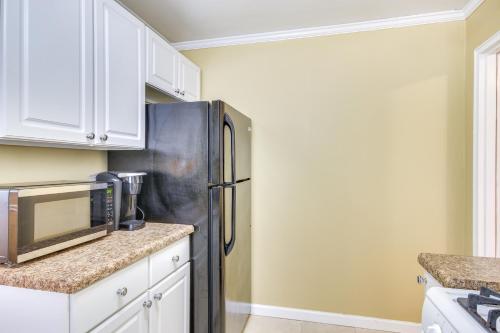 Augusta Home with Fenced Yard - 4 Mi to Downtown! in ไพน์แวลเลย์ Augusta Home with Fenced Yard - 4 Mi to Downtown! in ไพน์แวลเลย์