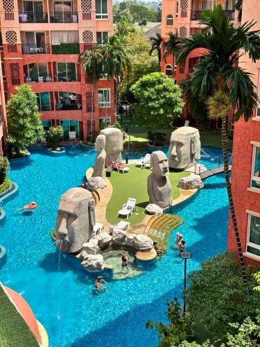 View, Seven Seas Jomtien 4 floor pool view near Herb Garden Pattaya View, Seven Seas Jomtien 4 floor pool view near Herb Garden Pattaya