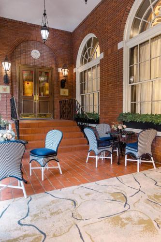 Pub/salong, The Lord Nelson Hotel & Suites in Halifax (NS) Pub/salong, The Lord Nelson Hotel & Suites in Halifax (NS)