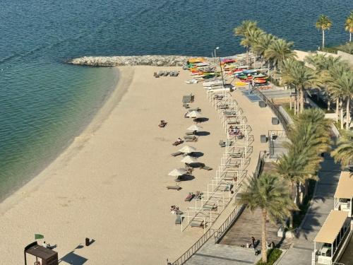 Luxury private sea view room in Al Raha Beach Luxury private sea view room in Al Raha Beach