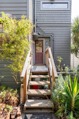 Garden, Secret Garden Stay - Perfect SF Location near Japanese Tea Garden Garden, Secret Garden Stay - Perfect SF Location near Japanese Tea Garden