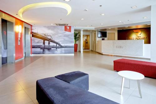 Lobby, Red Planet Cebu in Cebu City Lobby, Red Planet Cebu in Cebu City