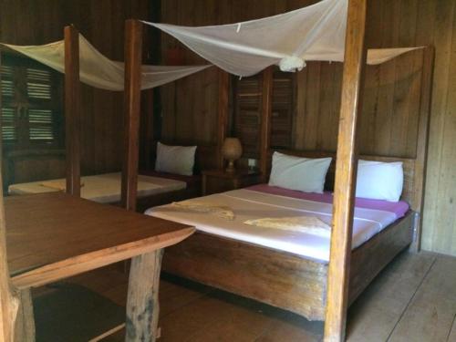 Tree Top Eco-Lodge in Banlung Tree Top Eco-Lodge in Banlung
