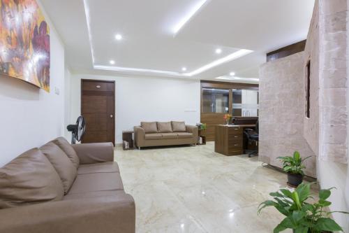 Lobby, Sanctum Suites BEL Road Bangalore near Bangalore Baptist Hospital Lobby, Sanctum Suites BEL Road Bangalore near Bangalore Baptist Hospital