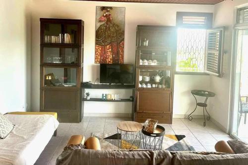 Villa Ressources, paisible et avec vue dégagée (Villa Ressources, paisible et avec vue degagee) in Riviere-Salee Villa Ressources, paisible et avec vue dégagée (Villa Ressources, paisible et avec vue degagee) in Riviere-Salee