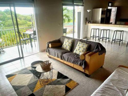 Villa Ressources, paisible et avec vue dégagée (Villa Ressources, paisible et avec vue degagee) in Riviere-Salee Villa Ressources, paisible et avec vue dégagée (Villa Ressources, paisible et avec vue degagee) in Riviere-Salee