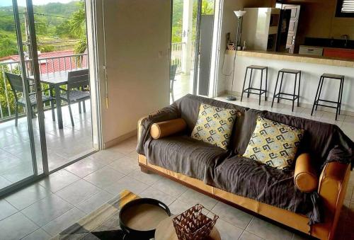 Villa Ressources, paisible et avec vue dégagée (Villa Ressources, paisible et avec vue degagee) in Riviere-Salee Villa Ressources, paisible et avec vue dégagée (Villa Ressources, paisible et avec vue degagee) in Riviere-Salee