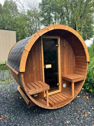 Σάουνα, Kindvriendelijk luxe chalet in de bossen met privé sauna (Kindvriendelijk luxe chalet in de bossen met prive sauna) in Χάρντερβικ Σάουνα, Kindvriendelijk luxe chalet in de bossen met privé sauna (Kindvriendelijk luxe chalet in de bossen met prive sauna) in Χάρντερβικ