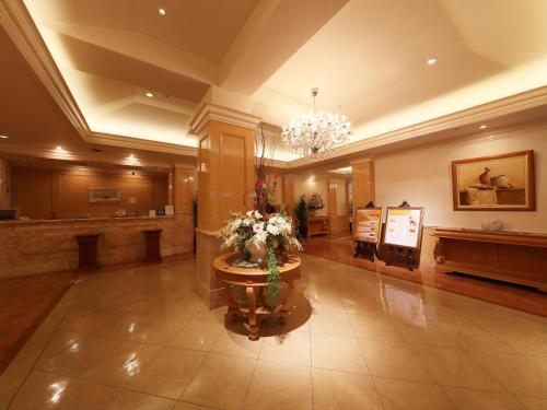 Lobby, Hotel Fine Garden Toyonaka Osaka International Airport(Itami Airport)Free Parking in Toyonaka Lobby, Hotel Fine Garden Toyonaka Osaka International Airport(Itami Airport)Free Parking in Toyonaka