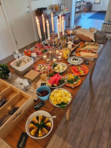 Food and beverages, Kaptenshuset Hotell in Simrishamn Food and beverages, Kaptenshuset Hotell in Simrishamn