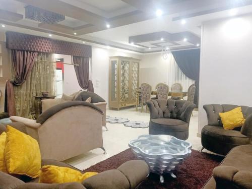 Platinum Luxury Apartment شقه فندقيه