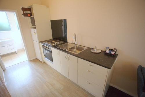 Alpine Lodge Motel in Hanmer Springs Alpine Lodge Motel in Hanmer Springs