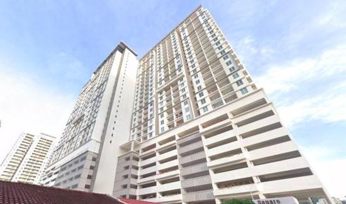 Exterior view, Spacious HOUSE 4R 8pax WiFi-S Pic-Airport in Bayan Baru Exterior view, Spacious HOUSE 4R 8pax WiFi-S Pic-Airport in Bayan Baru