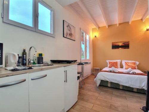 Road Stop Studio *Paris*Disney*Gare* in Chelles Road Stop Studio *Paris*Disney*Gare* in Chelles