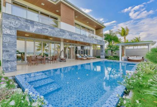 The Ocean Villa Da Nang By Abogo