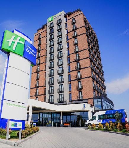 Зовнішній вигляд готелю, Holiday Inn Express Ankara - Airport By IHG in Анкара Зовнішній вигляд готелю, Holiday Inn Express Ankara - Airport By IHG in Анкара