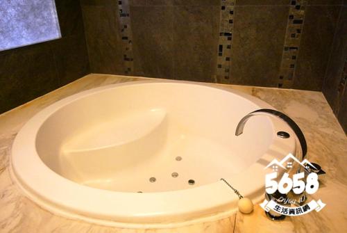 85 Love Apartment in Lingya District 85 Love Apartment in Lingya District