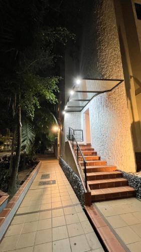 Зовнішній вигляд готелю, Hotel Gran Conquistador 33 in Medellín Зовнішній вигляд готелю, Hotel Gran Conquistador 33 in Medellín