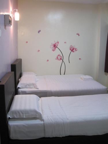 This photo about Max Inn Hotel shared on HyHotel.com