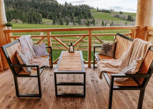 Létesítmények, Chałpy Pod Ostryszem (Chalpy Pod Ostryszem) in Ciche Létesítmények, Chałpy Pod Ostryszem (Chalpy Pod Ostryszem) in Ciche