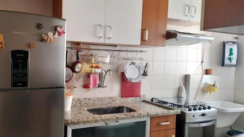 Kitchen, Seu aconchego em Guarulhos in Maia Kitchen, Seu aconchego em Guarulhos in Maia