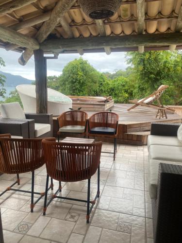 Erkély/terasz, Linda casa Ilhabela com vista maravilhosa in Praia do Veloso Erkély/terasz, Linda casa Ilhabela com vista maravilhosa in Praia do Veloso