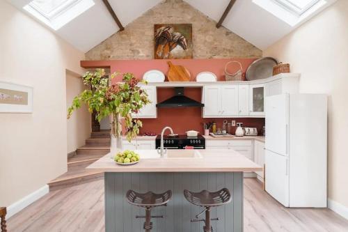 Stunning Granite Barn Conversion in Tullow Stunning Granite Barn Conversion in Tullow