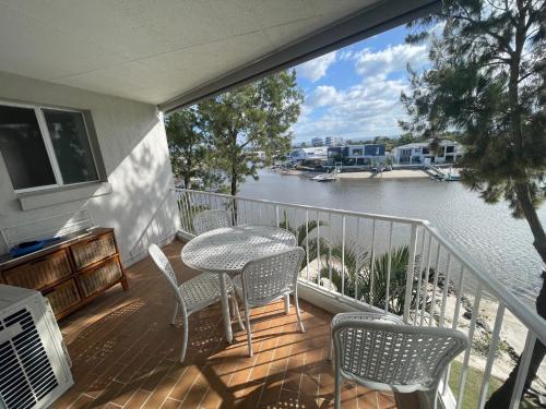Balkon/terasa, Pelican Cove Apartments in Biggera Waters Balkon/terasa, Pelican Cove Apartments in Biggera Waters