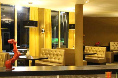 Pub/Lounge, Hotel De Elderschans in Sluis Pub/Lounge, Hotel De Elderschans in Sluis
