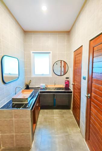 Bathroom, Canal Village Pakpra Phatthalung in Phatthalung City Center Bathroom, Canal Village Pakpra Phatthalung in Phatthalung City Center