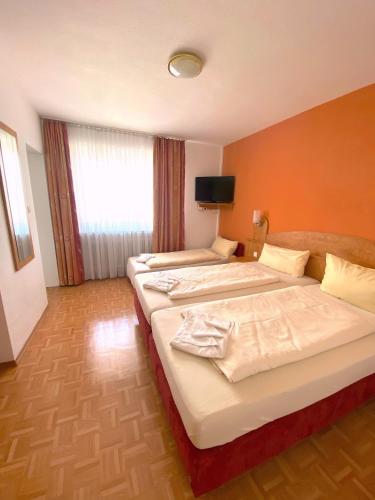 Hotel Gasthof Rose in Gunzburg Városközpont Hotel Gasthof Rose in Gunzburg Városközpont