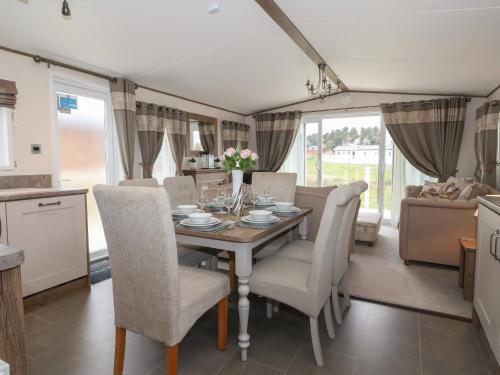 外部景觀, Whispering Willows in 凱頓 外部景觀, Whispering Willows in 凱頓