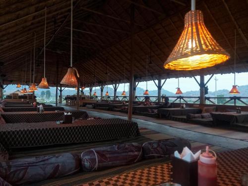 Mowgli's Cafe Hampi & Guest House in هامبي Mowgli's Cafe Hampi & Guest House in هامبي