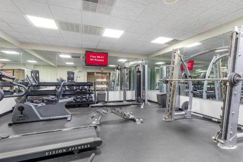 Fitnesscenter, Red Roof Inn & Suites Newport News in Newport News (VA) Fitnesscenter, Red Roof Inn & Suites Newport News in Newport News (VA)