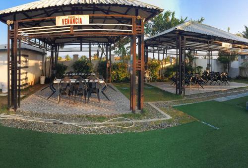 Jardín, RedDoorz @ Hotel Dian Aparri in Aparri Jardín, RedDoorz @ Hotel Dian Aparri in Aparri