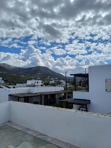 Siroco's Rooms And Studios in Paros Island Siroco's Rooms And Studios in Paros Island